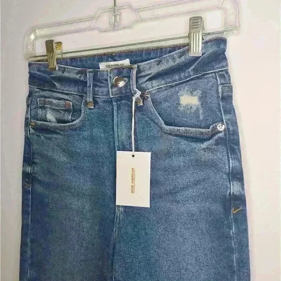 𝅺GOOD American Frayed Bermuda Denim Shorts 0/25 - Picture 4 of 9